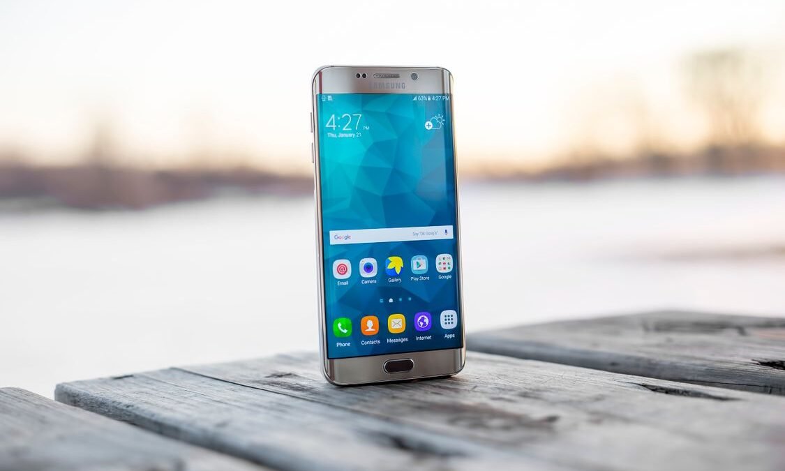 Como Escolher um Celular em 2026: Guia para Não Errar na Compra